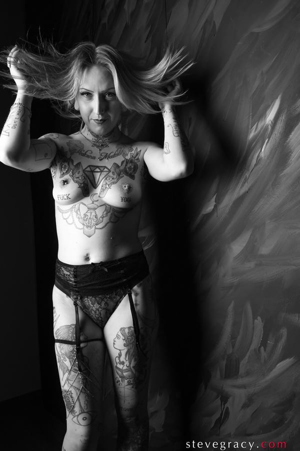 Picture by SteveGracyPhoto saying 'Jade In Garter Belts'