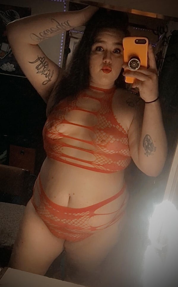 Picture by Baddiewithafattie4u showing 'Would You Bend Me Over N Fuck Me Hard Or Lay Me Down N Take Your Time?' number 1