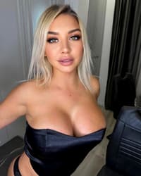 Picture of 'Leave A Heart If You Would Suck On These Titties 🥰'